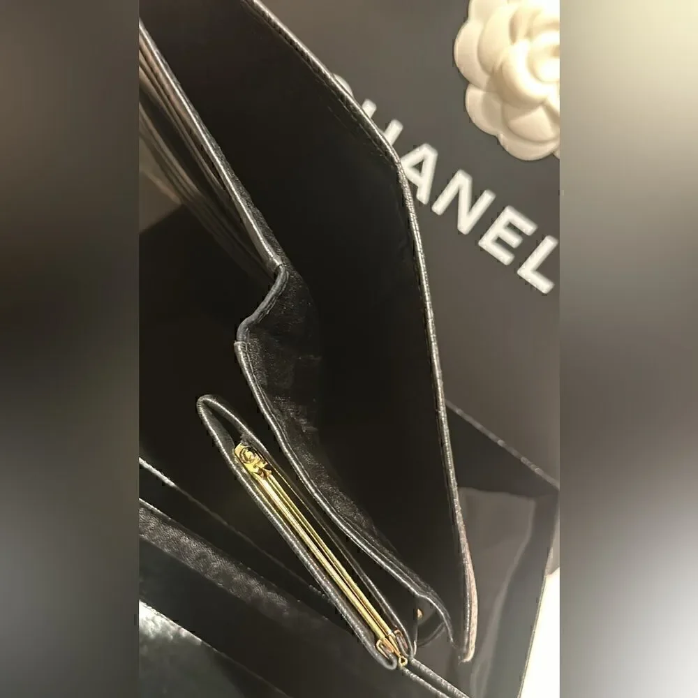 💯% Authentic CHANEL CC Black Caviar Wallet✨ - Picture 7 of 15